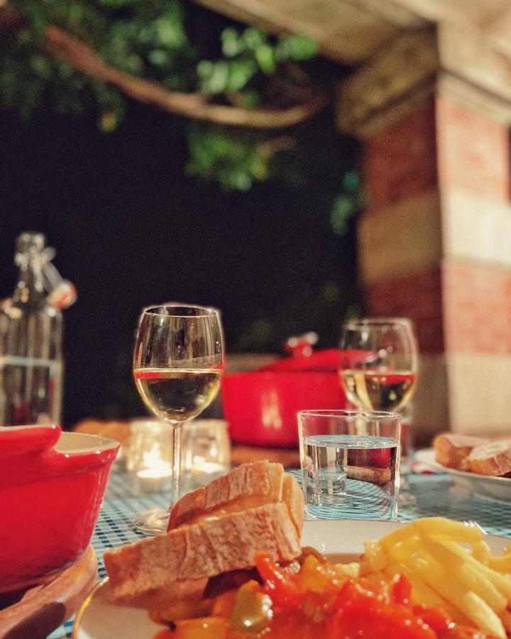 Petit Chateau Le Piot Bed & Breakfast Fleurance Luaran gambar